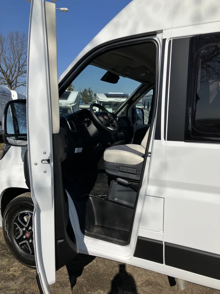 Fahrzeugbild VanTourer 600 D *Totwinkelassistent*Automatik* #43