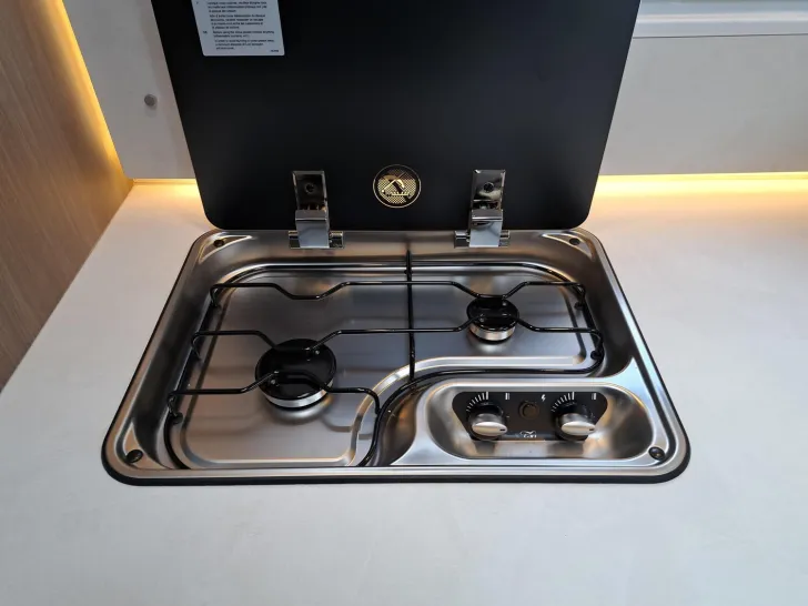 Fahrzeugbild Carado I 447 Pro+ Automatik, 4.400 kg, Solar, LTE, TV #12