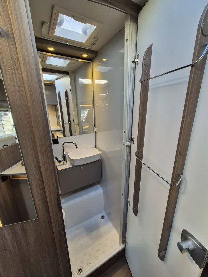 Fahrzeugbild Carado T338 pro+ *Automatik*Navi*Kamera*SAT* #28