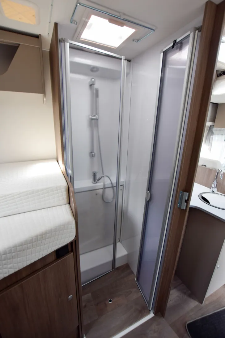 Fahrzeugbild Carado T447 pro+ 5-Sitzpl. #18