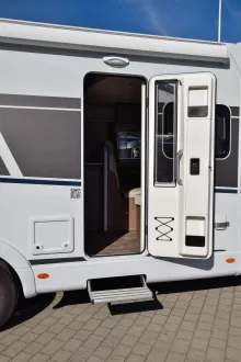 Fahrzeugbild Carado T448 pro+ *Hubbett* #9