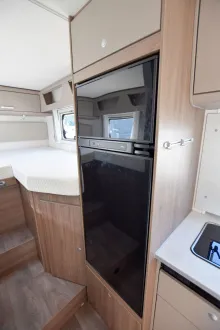 Fahrzeugbild Carado T448 pro+ *Hubbett* #16