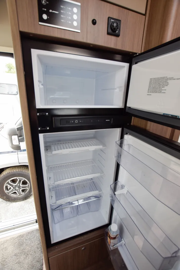 Fahrzeugbild Carado T447 pro+ 5-Sitzpl. #16