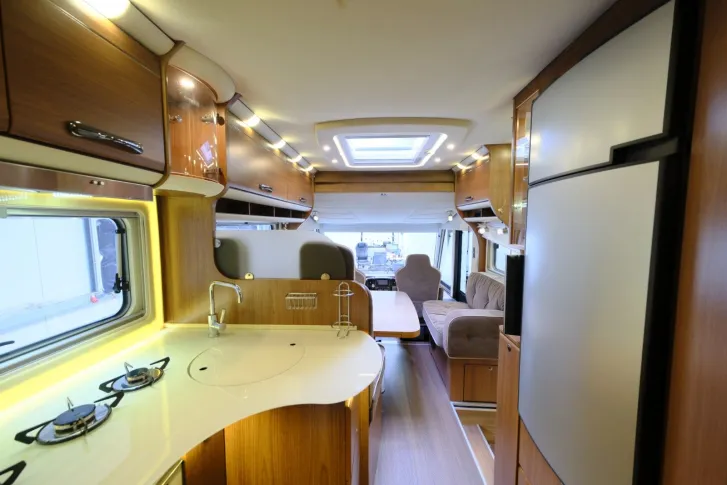 Fahrzeugbild Eura Mobil Integra-Liner 790EB/Automatik/Einzelbetten+Hub. #10