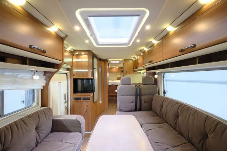 Fahrzeugbild Eura Mobil Integra-Liner 790EB/Automatik/Einzelbetten+Hub. #11