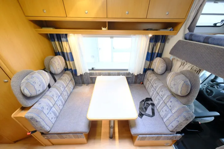 Fahrzeugbild Weinsberg Orbiter 691 MQ/Festbett/Garage/Markise/DPF-Grün #7