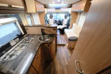 Fahrzeugbild Knaus SKY Wave 700 MEG/Einzelbetten+Hubbett/Garage #9