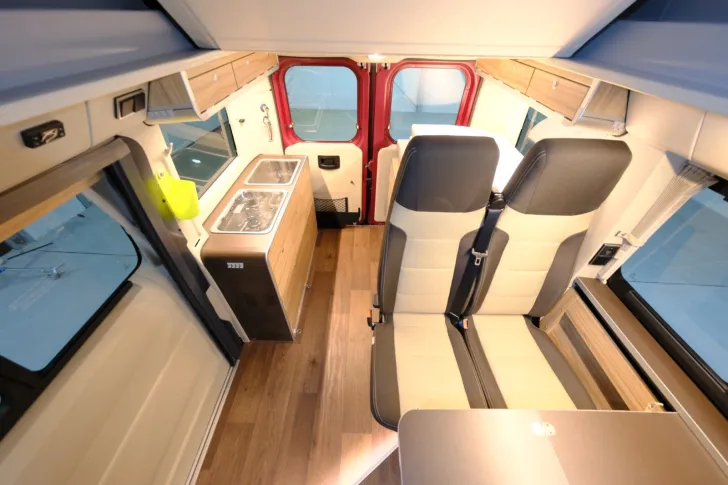 Fahrzeugbild Hymer Sydney/Automatik/Aufstelldach/Klima/AHK/Markise #10