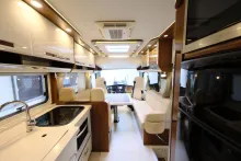 Fahrzeugbild Morelo Palace 90 M/Automatik/Queensbett+Hubbett/3xKlima #10