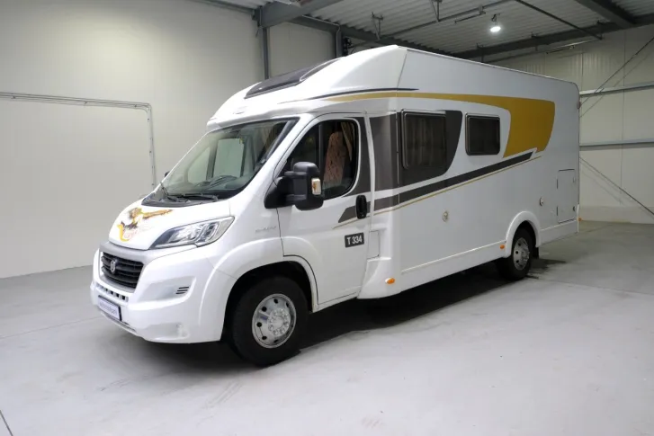 Fahrzeugbild Carado T 334/Festbett/Hubbett/Garage/Tempomat #3