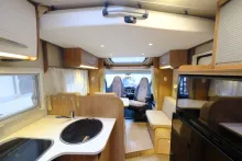Fahrzeugbild Carado T 334/Festbett/Hubbett/Garage/Tempomat #9