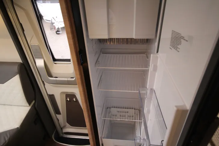 Fahrzeugbild Knaus L!VE TI 650 MF Platinum Selection Automatik | Rahmenfenster #10