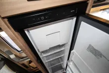 Fahrzeugbild Knaus L!VE WAVE 650 MF Platinum Selection Automatik | Rahmenfenster #10