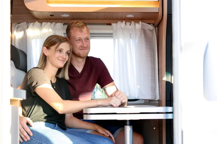 Fahrzeugbild Knaus L!VE WAVE 650 MF Platinum Selection Automatik | Rahmenfenster #21