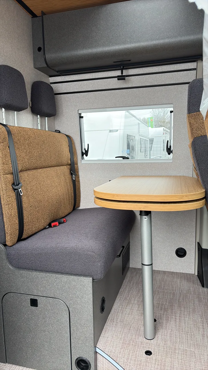 Sitzgruppe Hymer Camper Van Redwood 600 Sofort verfügbar