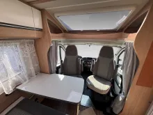 Fahrzeugbild Sunlight T 58 #11