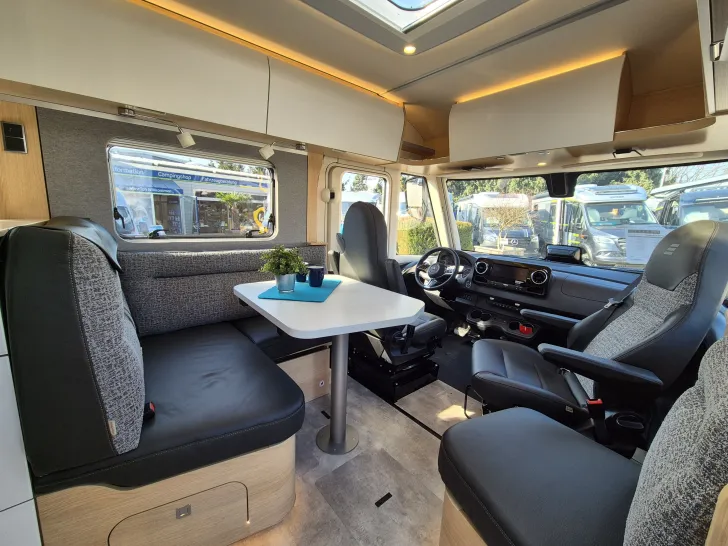 Fahrzeugbild Hymer B-ML I 780 BlackLine *Hubstützen*Ohne Hubbett* #9