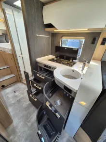 Fahrzeugbild Hymer B-ML I 780 BlackLine *Hubstützen*Ohne Hubbett* #24