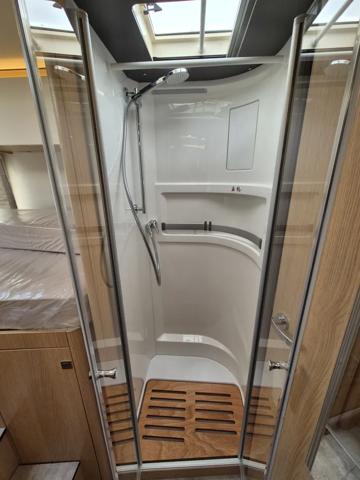 Fahrzeugbild Hymer B-ML I 780 BlackLine *Hubstützen*Ohne Hubbett* #28