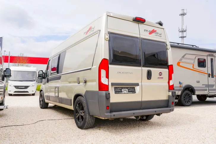 Fahrzeugbild Malibu Van 600 LE low-bed Tiefe Einzelbetten !! #6