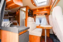 Fahrzeugbild Malibu Van 600 LE low-bed Tiefe Einzelbetten !! #7