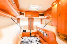 Fahrzeugbild Malibu Van 600 LE low-bed Tiefe Einzelbetten !! #11