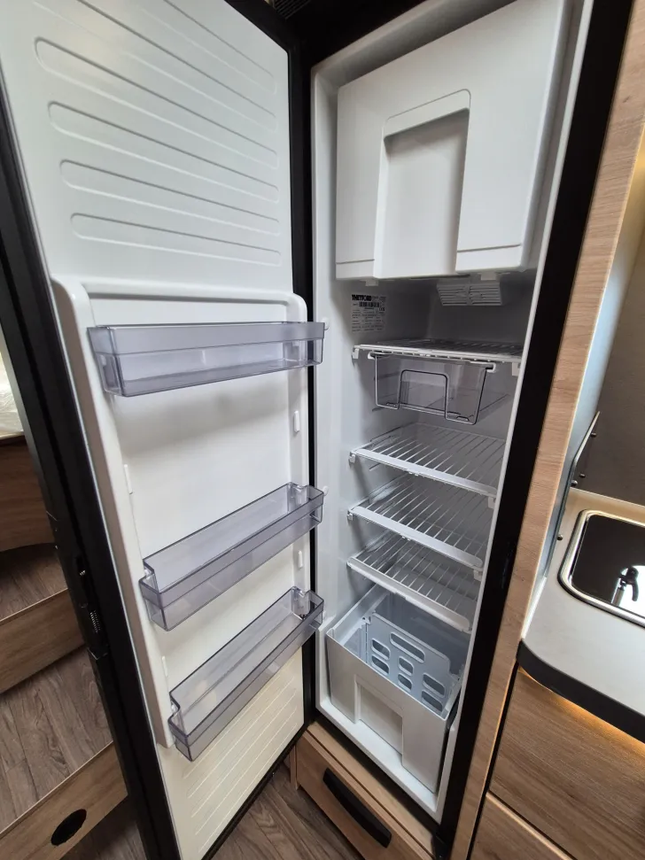 Fahrzeugbild Knaus L!VE / LIVE Wave 700 MEG *Platinum Selection* #23