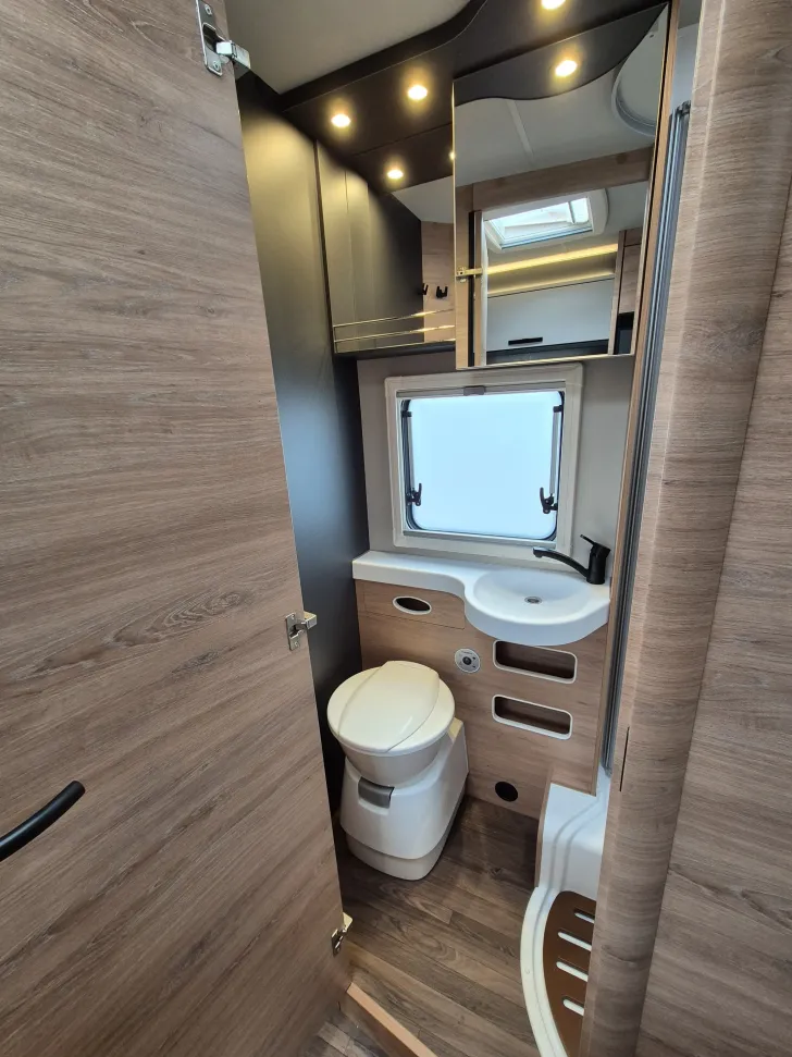 Fahrzeugbild Knaus L!VE / LIVE Wave 700 MEG *Platinum Selection* #25