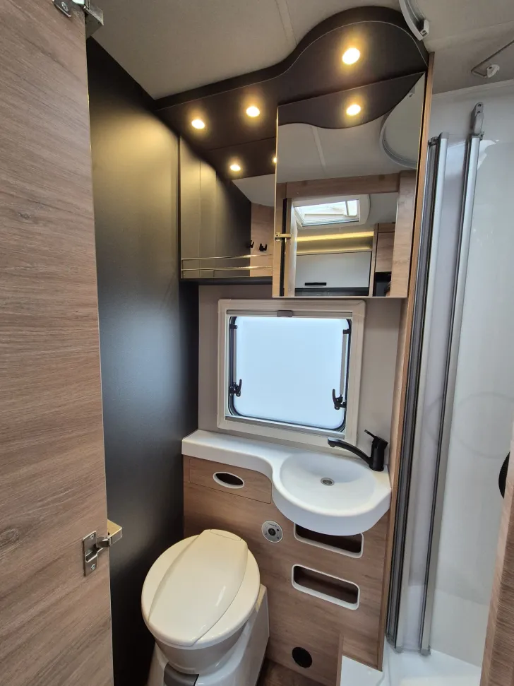 Fahrzeugbild Knaus L!VE / LIVE Wave 700 MEG *Platinum Selection* #28