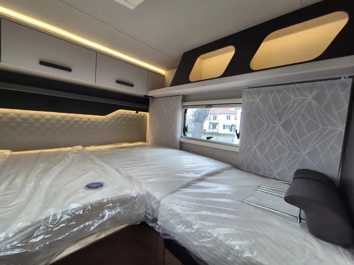 Fahrzeugbild Knaus L!VE / LIVE Wave 700 MEG *Platinum Selection* #31