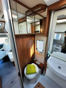 Fahrzeugbild Laika Ecovip L 3019 Titanio Verfüg./Sparen Sie 4.174,- € #18