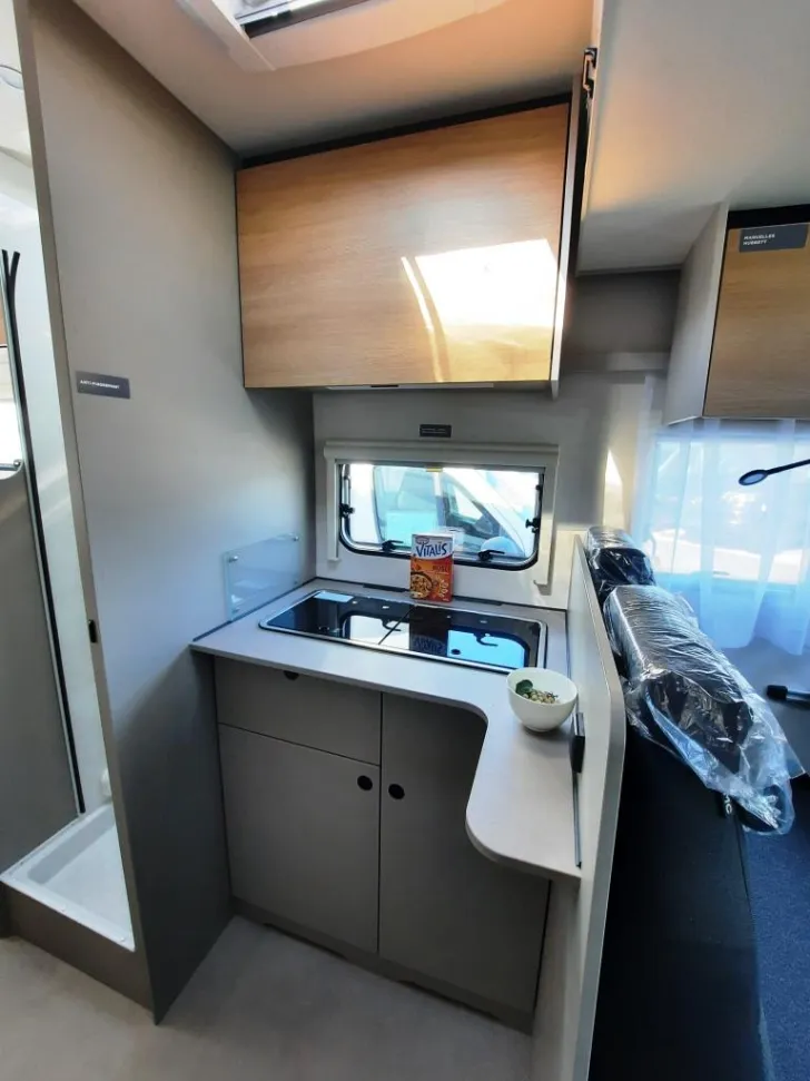 Fahrzeugbild LMC Tracer 730 EL Verfüg./Sparen Sie 9.271,- € #12