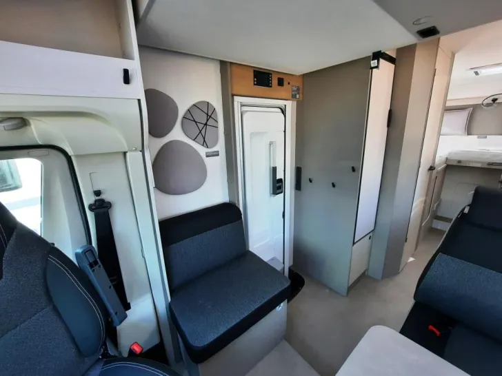 Fahrzeugbild LMC Tracer 730 EL Verfüg./Sparen Sie 8.131,- € #7
