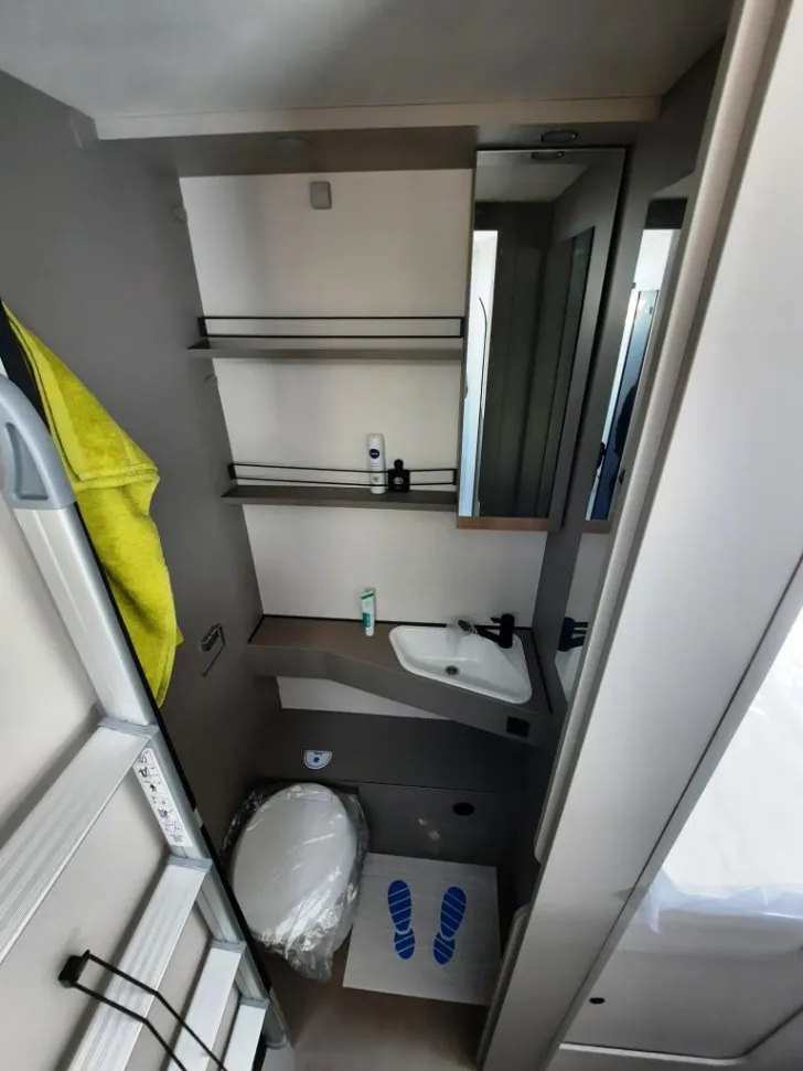 Fahrzeugbild LMC Tracer 730 EL Verfüg./Sparen Sie 8.131,- € #17