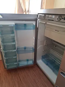 Fahrzeugbild Hobby La Vita bionda 440 SF gut gepflegt, Tierfr #6