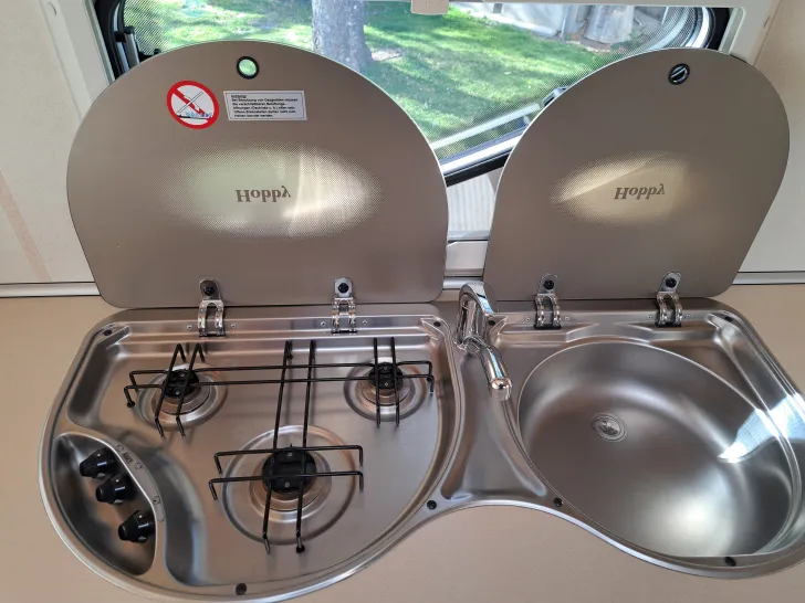 Fahrzeugbild Hobby La Vita bionda 440 SF gut gepflegt, Tierfr #9