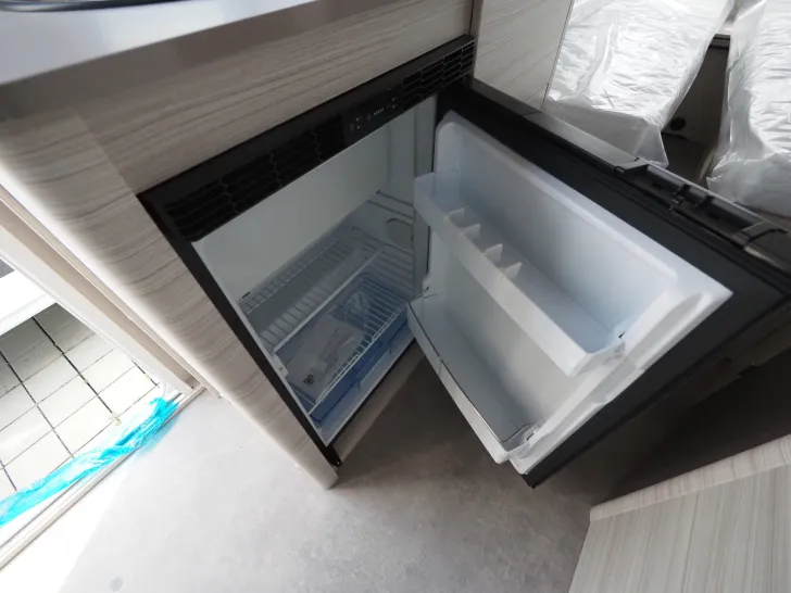 Fahrzeugbild Dethleffs C´Joy 460 LE Active #7