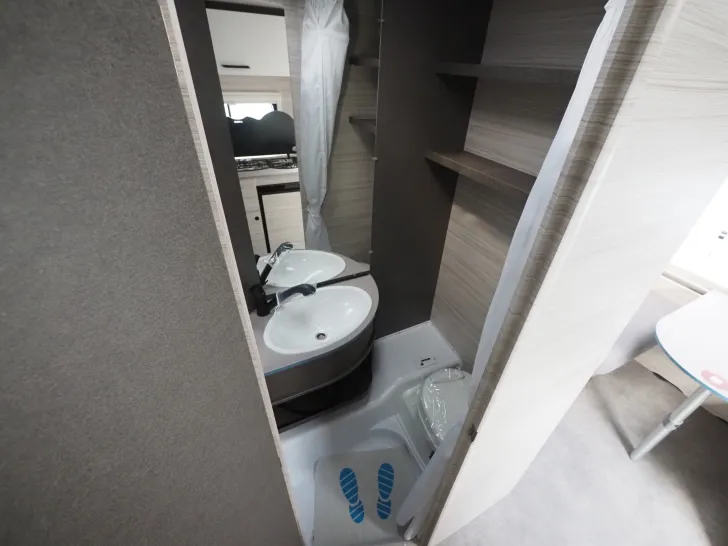 Fahrzeugbild Dethleffs C´Joy 460 LE Active #13