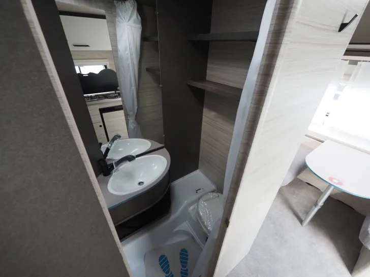 Fahrzeugbild Dethleffs C´Joy 460 LE Active #14