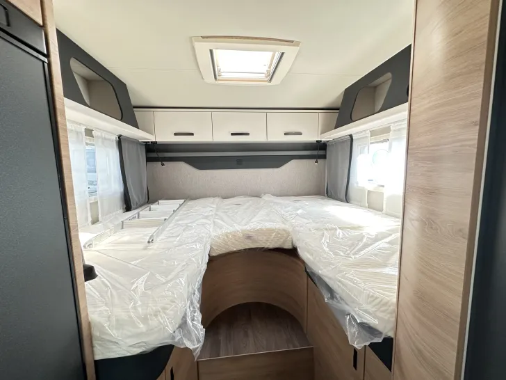 Fahrzeugbild Knaus L!VE WAVE 650 MEG Black Selection BLACK SELECTION ; Live Wave #14