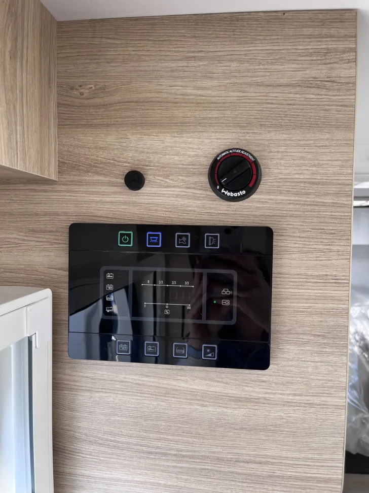 Fahrzeugbild Challenger S217 Break Edition, Markise, Solar, Kamera etc #16