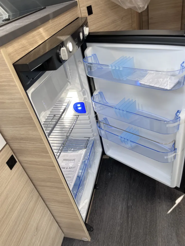 Fahrzeugbild Challenger S217 Break Edition, Markise, Solar, Kamera etc #21