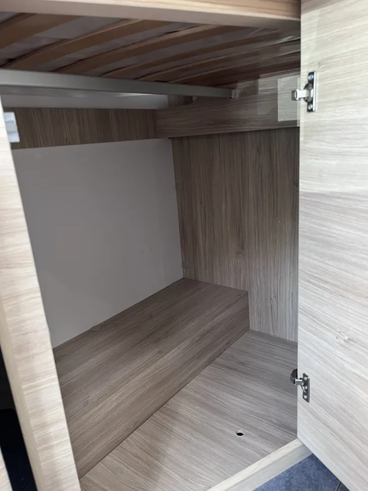 Fahrzeugbild Challenger S217 Break Edition, Markise, Solar, Kamera etc #24