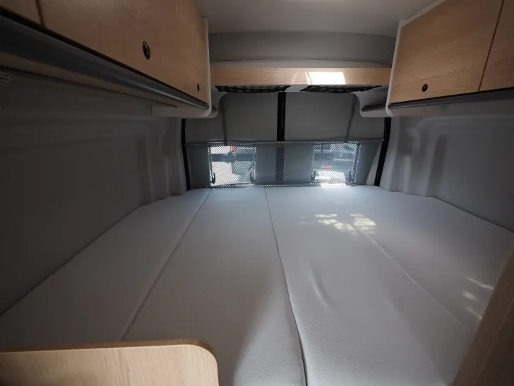 Fahrzeugbild Sunlight Cliff 4x4 Adventure, Solar 2x, Combi D, Maxxfan #17