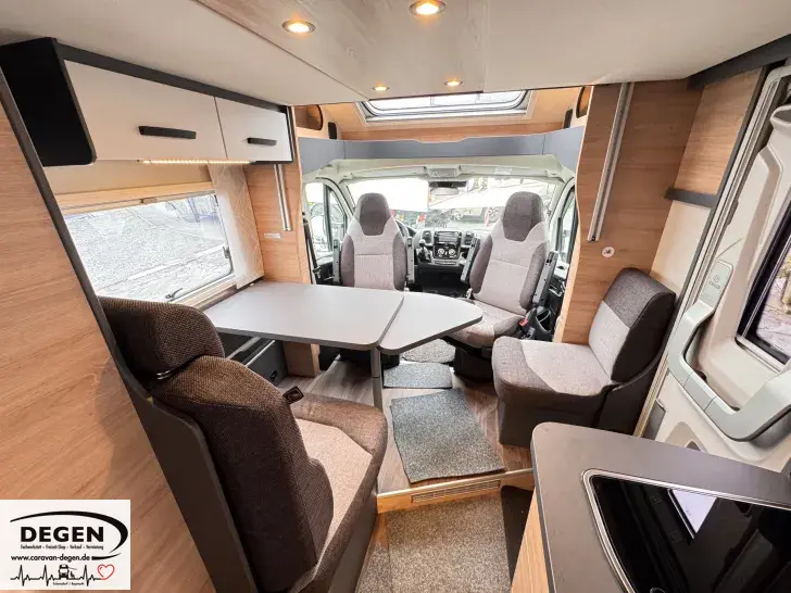 Fahrzeugbild Knaus L!VE WAVE 650 MEG Platinum Selection Abstandstempomat, Rahmenfenste #11