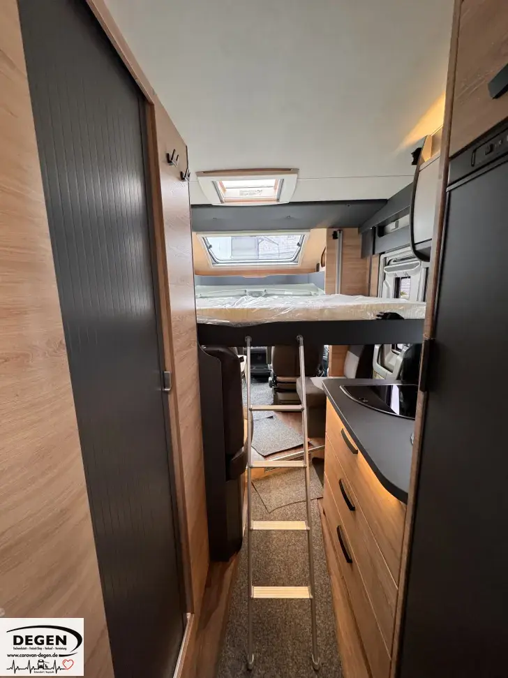 Fahrzeugbild Knaus L!VE WAVE 650 MEG Platinum Selection Abstandstempomat, Rahmenfenste #19