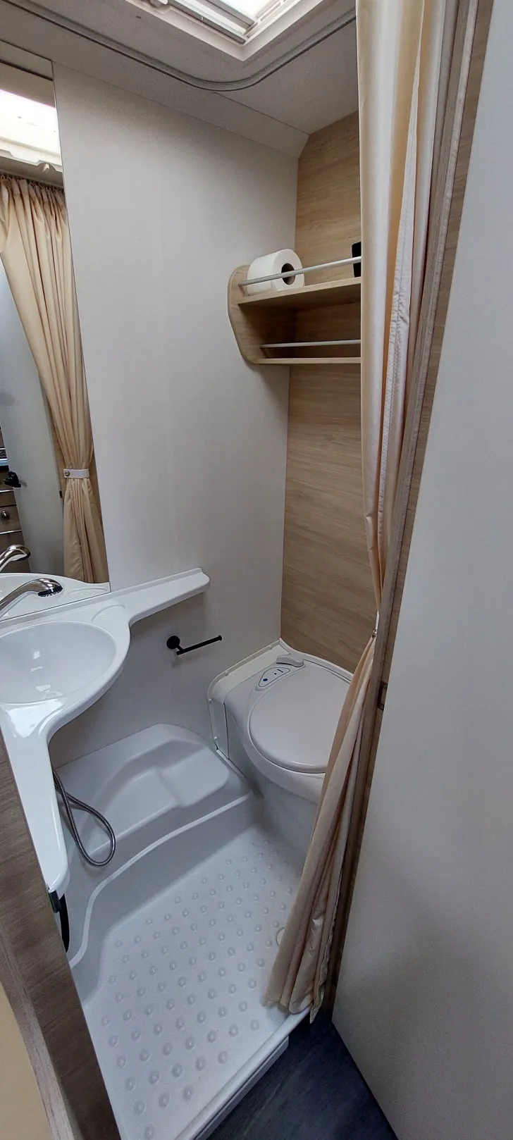 Fahrzeugbild Caravelair Alba 430 Style top gepflegt #2