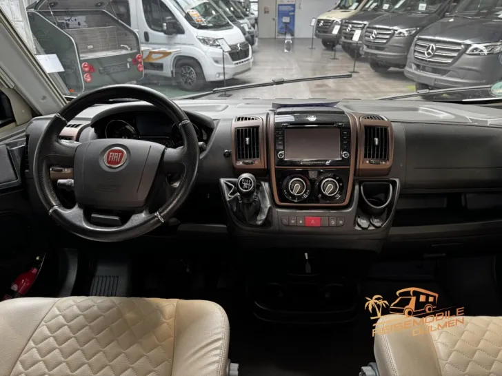 Fahrzeugbild Mobilvetta K-Yacht TKD 85 Radio RFK #14