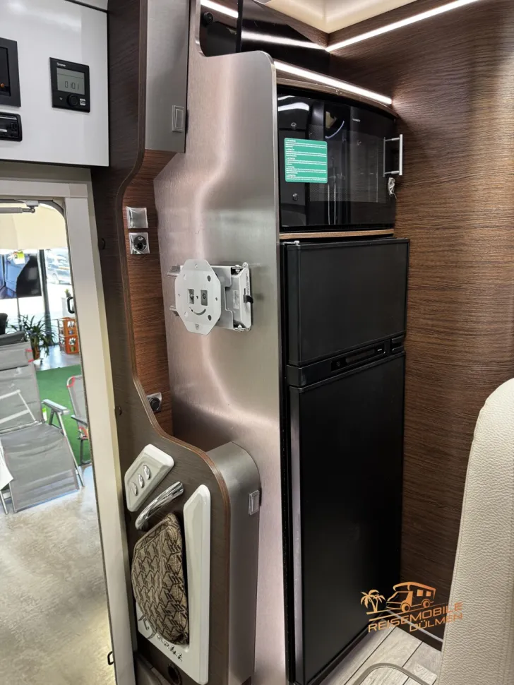 Fahrzeugbild Mobilvetta K-Yacht TKD 85 Radio RFK #18