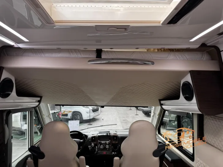 Fahrzeugbild Mobilvetta K-Yacht TKD 85 Radio RFK #26